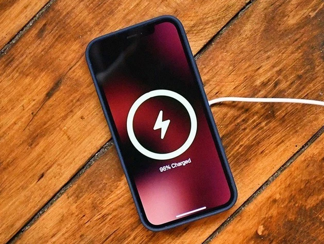 康马苹果手机维修分享iPhone 12可以随便充电吗 
